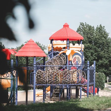 Verblijfpark Ardinam Olloy-sur-Viroin エクステリア 写真